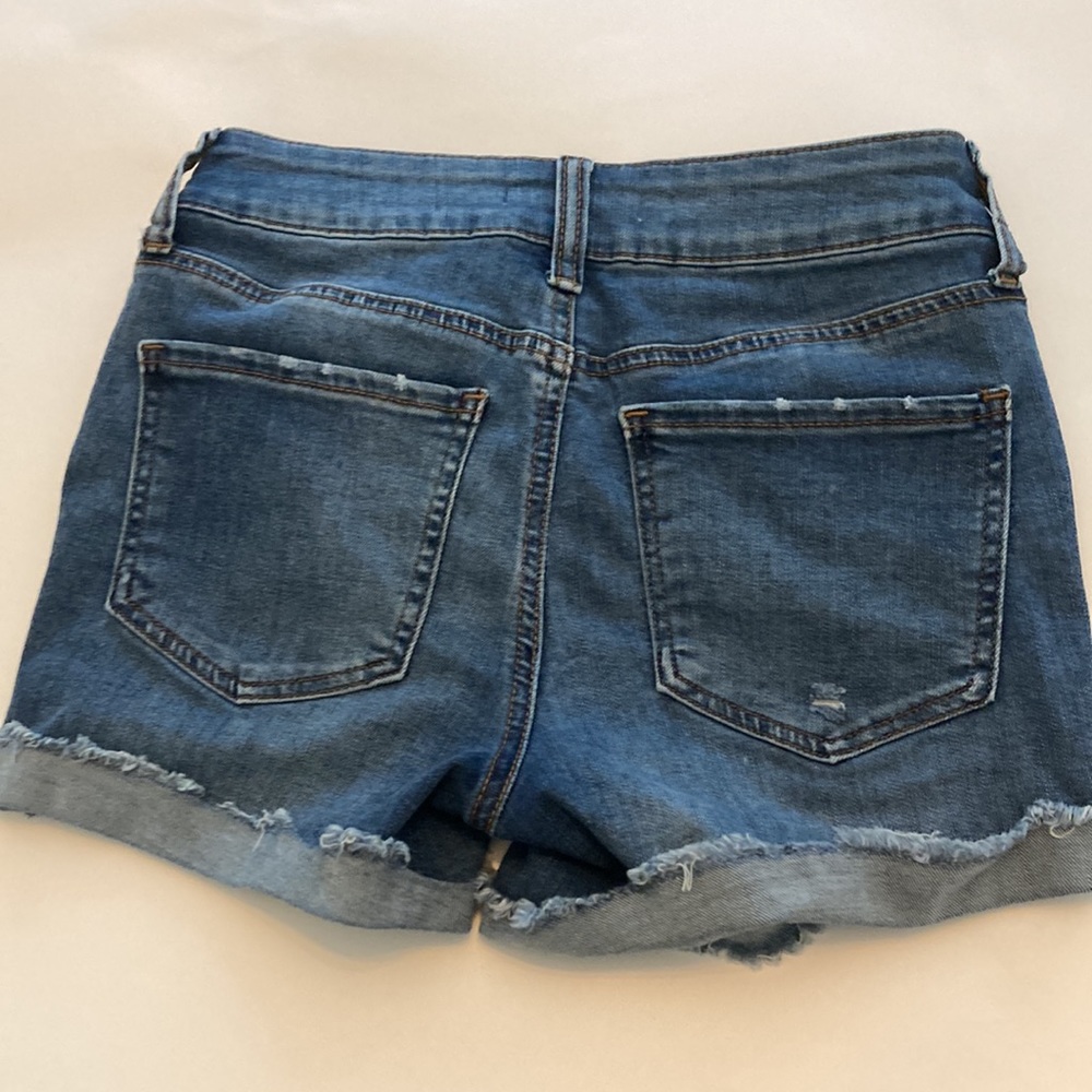 Jean Short - Picture 2 of 3